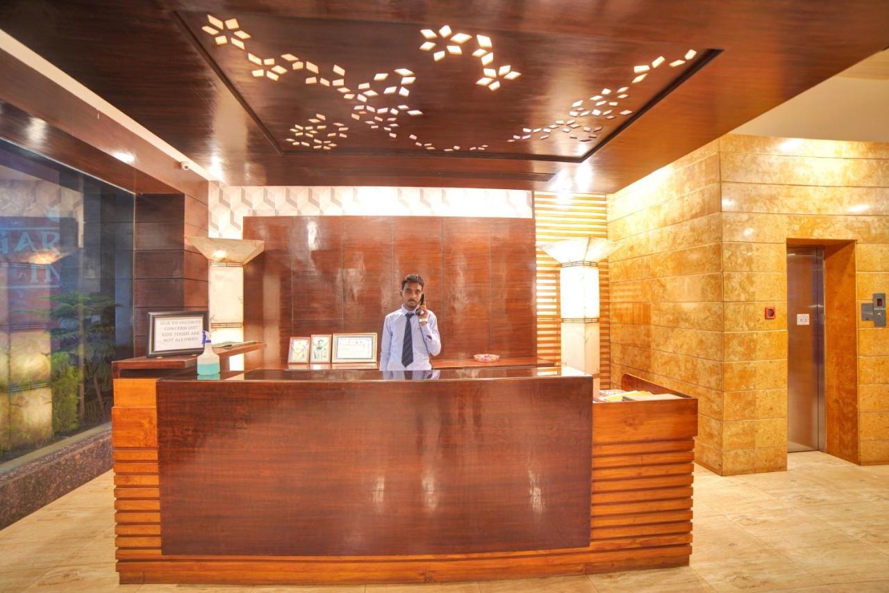 Hotel Garnet Durg Экстерьер фото